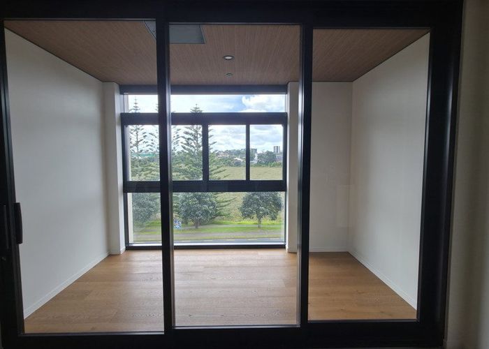  at 319/48 Esmonde Road, Takapuna, North Shore City, Auckland