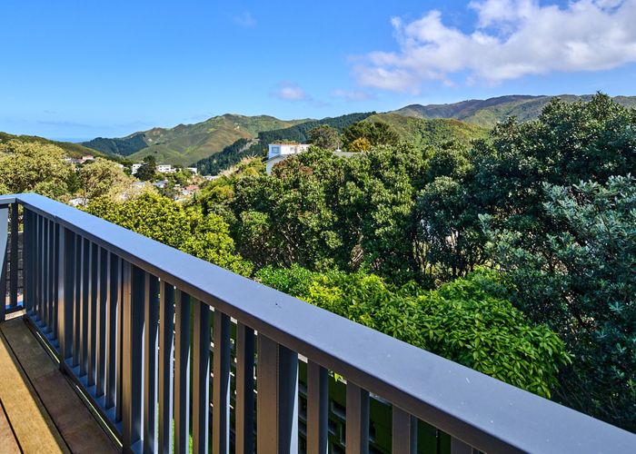  at 7 Manitoba Place, Kingston, Wellington