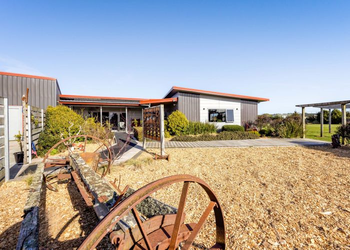  at 280 Austin Road East, Normanby, South Taranaki, Taranaki