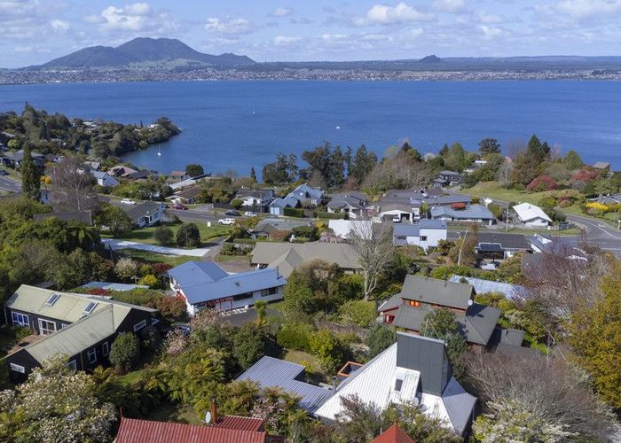  at 16 Brunette Drive, Acacia Bay, Taupo