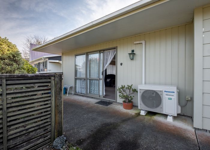  at 2 Shaldon Crescent, Blagdon, New Plymouth