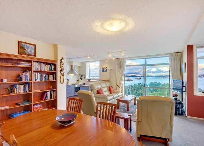  at 5/25 Stanley Point Road, Devonport, North Shore City, Auckland