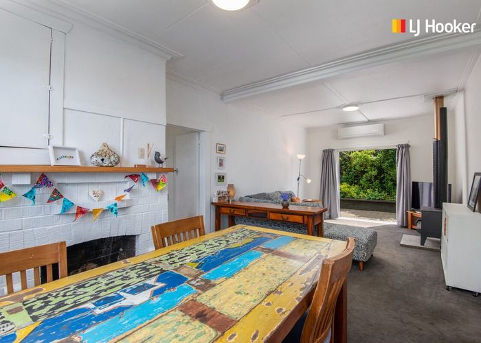  at 10 Forbes Street, Balaclava, Dunedin