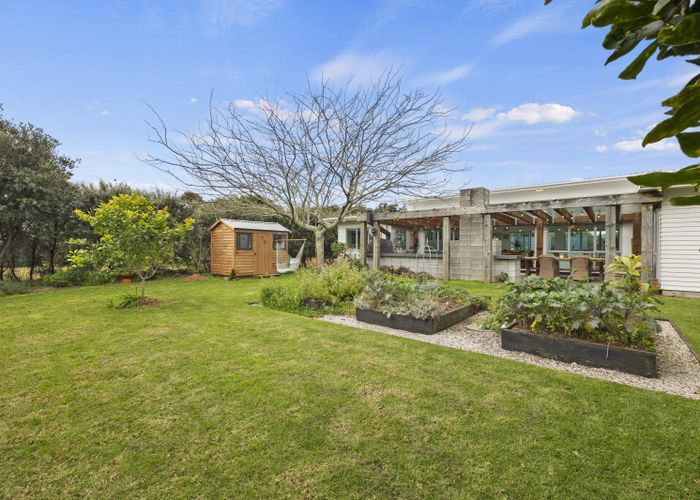 Recently sold 15 Ti Tree Place, Mangawhai Heads, Mangawhai homes.co.nz