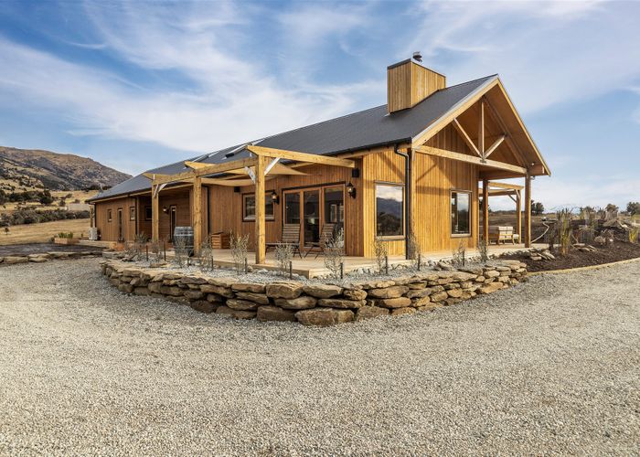  at 12 Miharo LANE, Queensberry, Cromwell