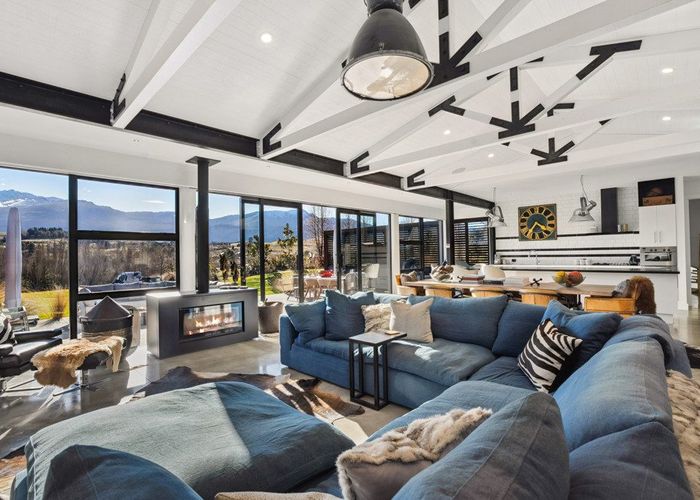  at 52 Threepwood Road, Lake Hayes, Queenstown-Lakes, Otago