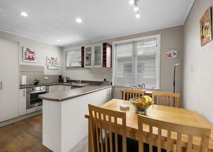  at 7 Kowhai Ave, Ebdentown, Upper Hutt, Wellington