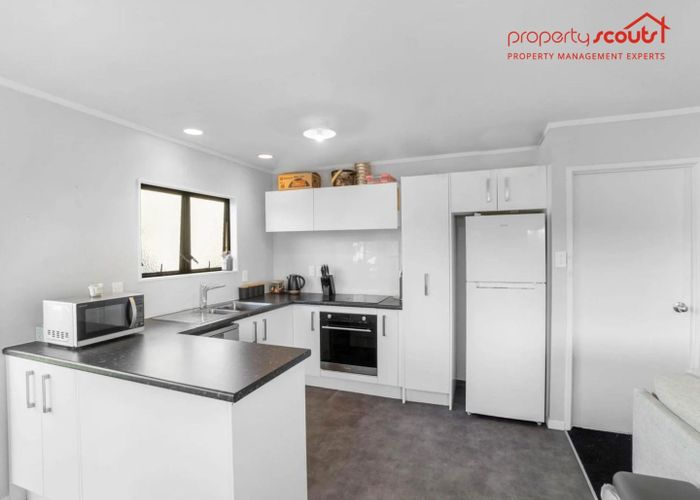  at 59 Reynella Drive, Massey, Waitakere City, Auckland