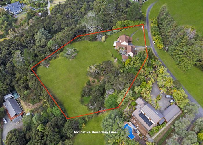 at 320B Upper Harbour Drive, Greenhithe, North Shore City, Auckland