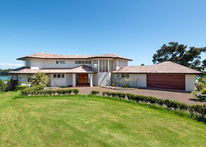  at 37 Hawke Crescent, Beachlands, Manukau City, Auckland