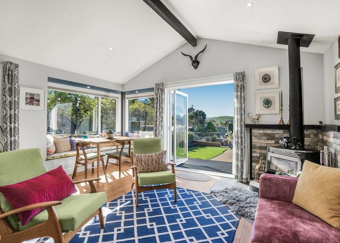  at 48 Korokoro Road, Korokoro, Lower Hutt, Wellington