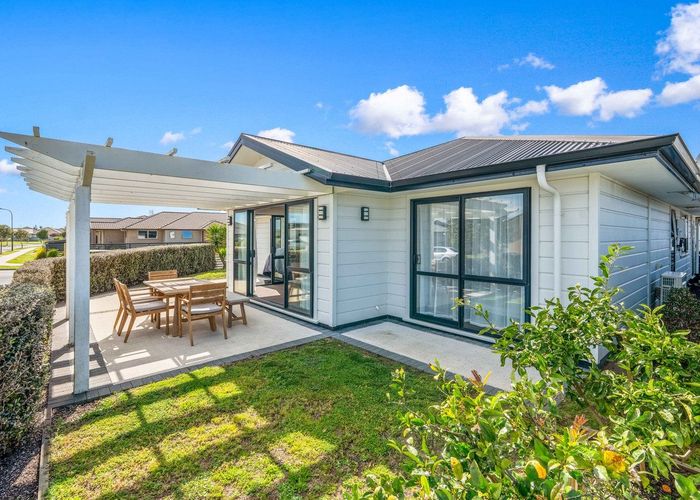  at 14 Harding Drive, Papamoa Beach, Tauranga, Bay Of Plenty