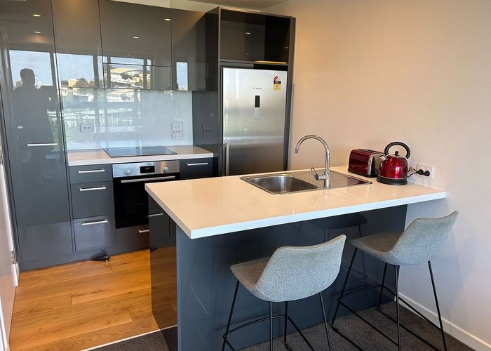  at 201A/8 Lakewood Court, Manukau, Manukau City, Auckland