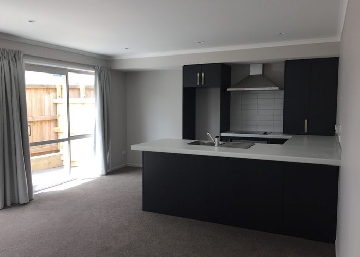  at 4/11 Jones Crescent, Melville, Hamilton, Waikato