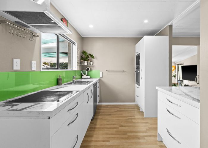  at 18 Titoki Crescent, Pirimai, Napier
