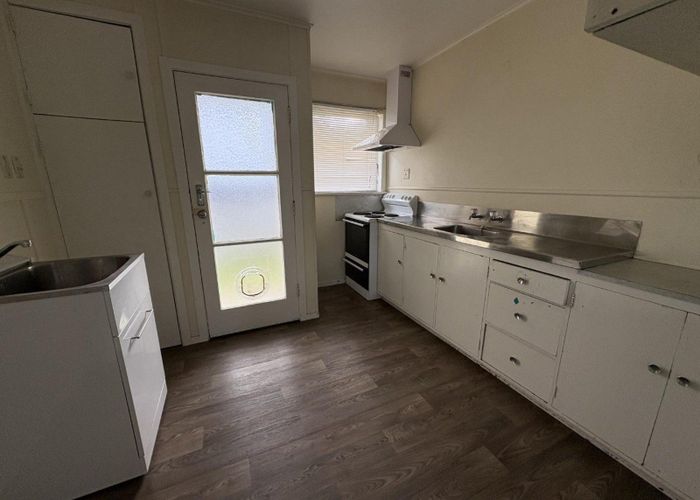  at 2/1241 Victoria Street, Whitiora, Hamilton, Waikato