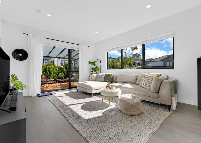  at 24 Jezero Drive, Massey, Waitakere City, Auckland