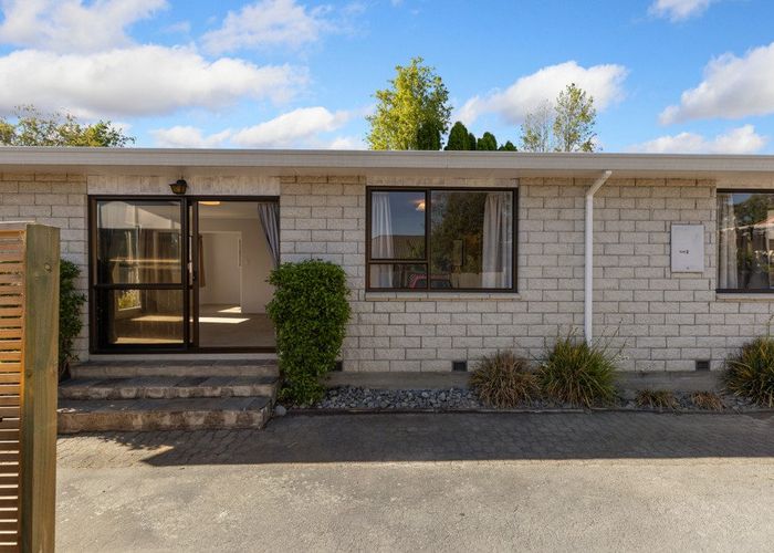  at 2/94A Condell Avenue, Papanui, Christchurch City, Canterbury