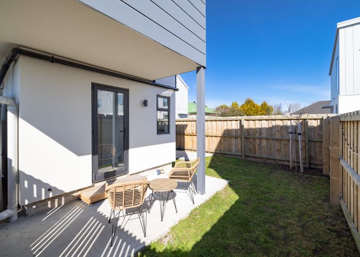  at 2/13 Leitch Street, Somerfield, Christchurch City, Canterbury