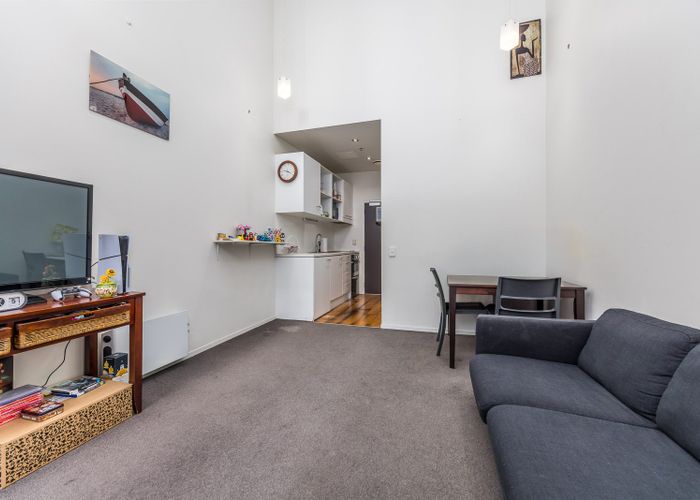  at 1J/16 Gore Street, Auckland Central, Auckland