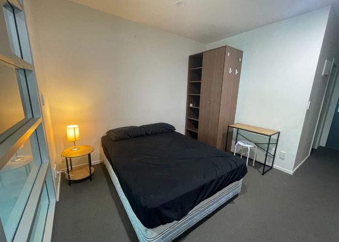  at 310/85 Beach Road, Auckland Central, Auckland