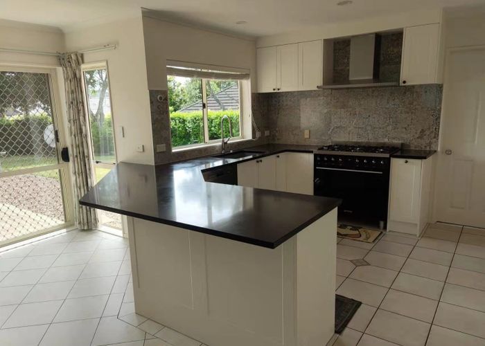 at 54 Te Wharau Drive, Greenhithe, Auckland