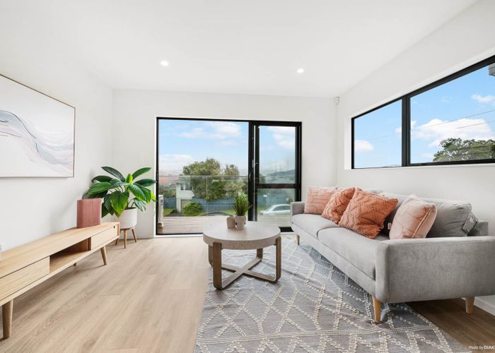  at 20A Arrow Road, Forrest Hill, Auckland