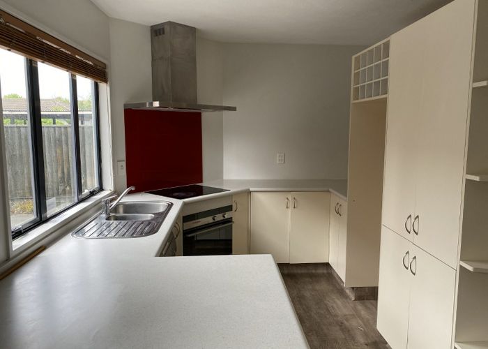  at 2/90 Picton Avenue , Riccarton, Christchurch City, Canterbury