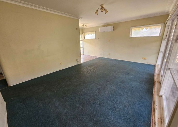  at 2/36 Russell Road, Manurewa, Manukau City, Auckland