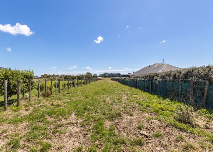  at 33 Highland View Drive, Tokomaru, Palmerston North