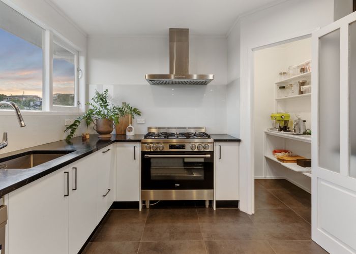  at 25 Gretel Place, Hillcrest, North Shore City, Auckland