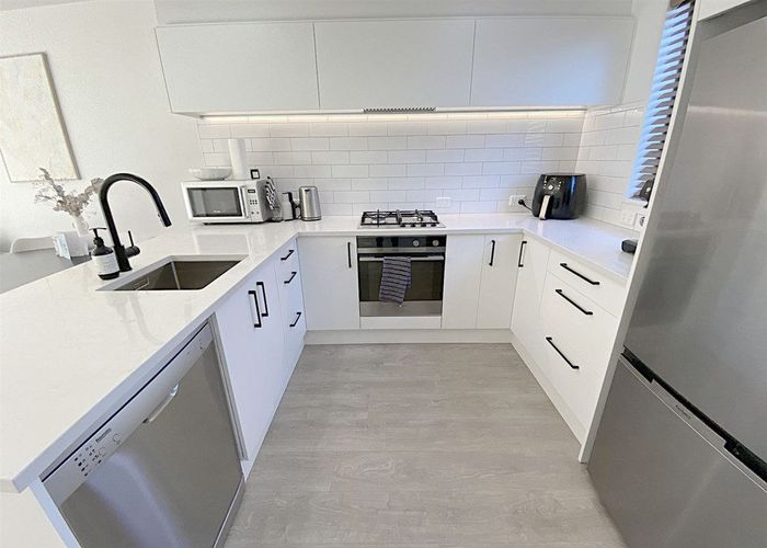  at 10/190 Lincoln Road, Addington, Christchurch City, Canterbury