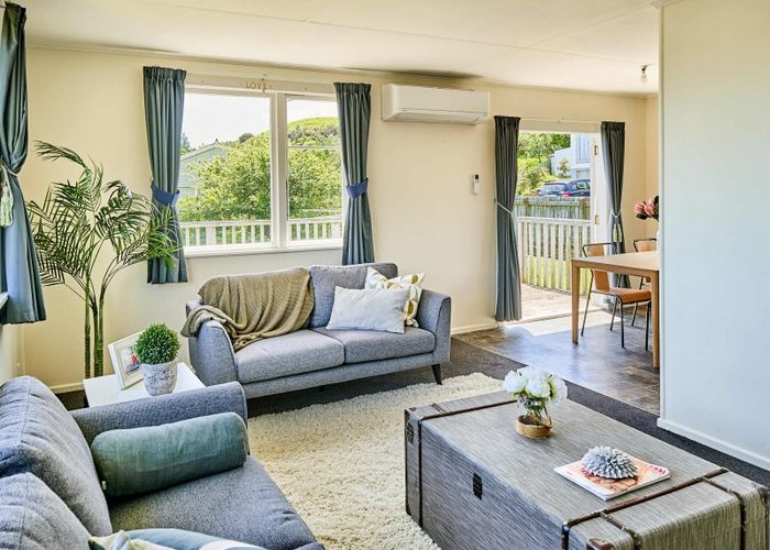  at 130 Arahura Crescent, Waitangirua, Porirua