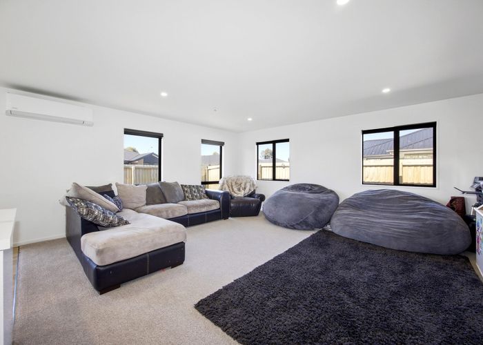  at 10 Poipoi Place, Aranui, Christchurch City, Canterbury