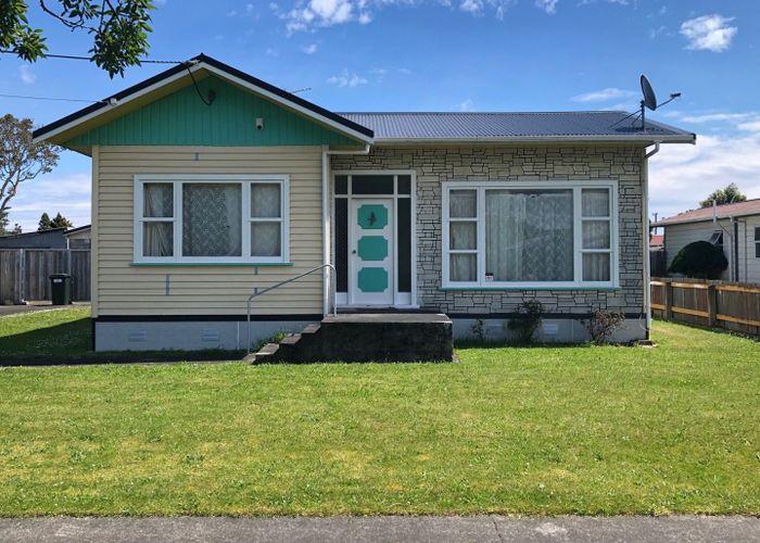  at 24 White Street, Whanganui East, Whanganui