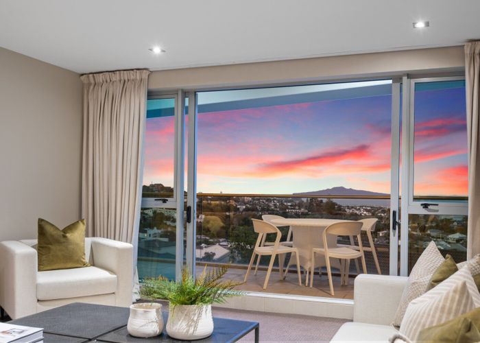  at Oakridge - Apt.501/10 Middleton Road, Remuera, Auckland City, Auckland