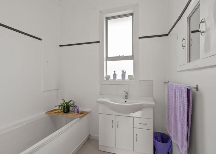  at 5 Leith Street, Windsor, Invercargill, Southland