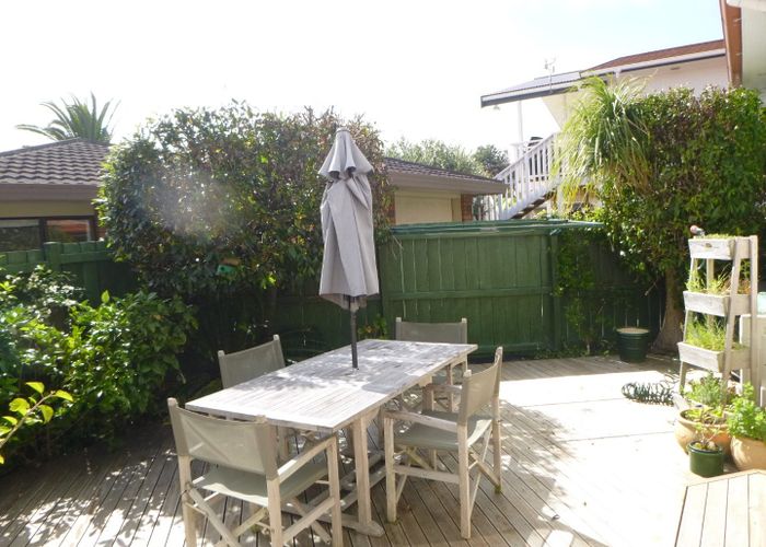  at 1/7 Neville Street, Point Chevalier, Auckland