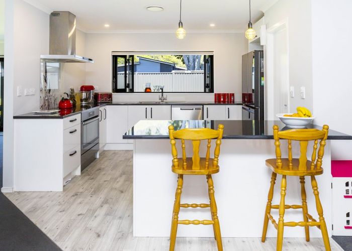  at 17 Gilruth Road, Wallaceville, Upper Hutt