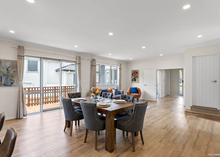  at 84 Admirals Court Drive, Greenhithe, Auckland