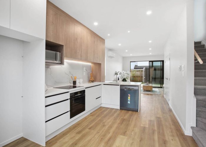 at Lot 5, 15 Mervan Street, Mangere East, Manukau City, Auckland