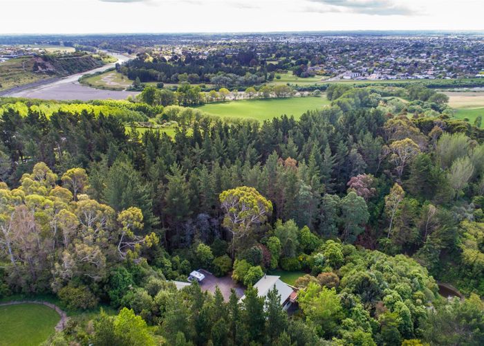  at 296 Aokautere Drive, Palmerston North