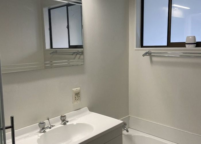  at 1/156 Salford Street, Rosedale, Invercargill, Southland