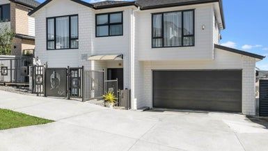  at 12 Tannaghmore Drive, Flat Bush, Auckland