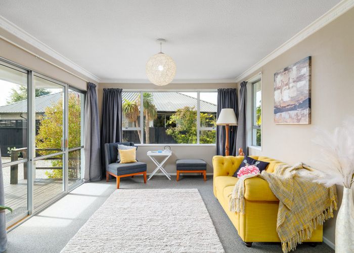  at 209 Queenspark Drive, Parklands, Christchurch City, Canterbury
