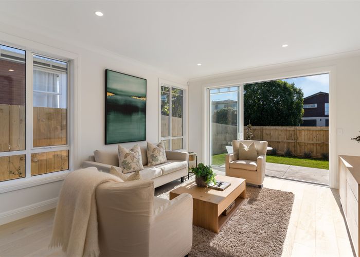  at 21 Galvan Avenue, Sunnyhills, Auckland
