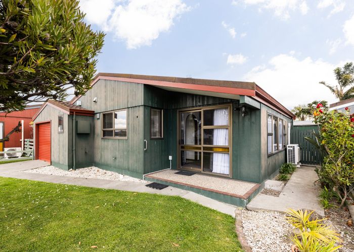  at 8 Lamason Street, Greenmeadows, Napier