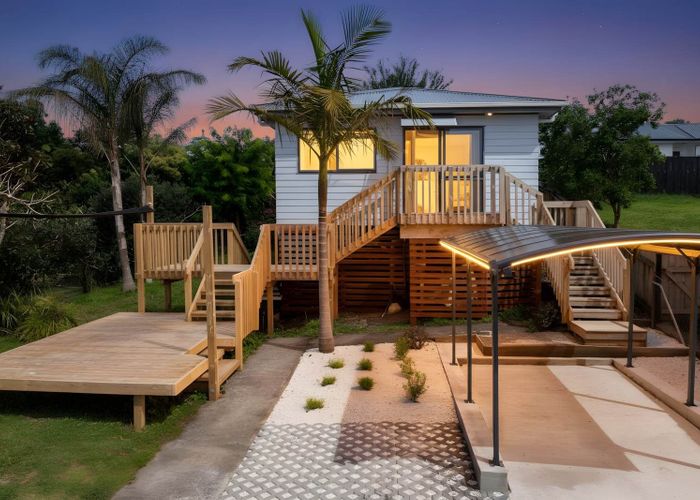  at 35 & 35A Fruitvale Road, New Lynn, Waitakere City, Auckland