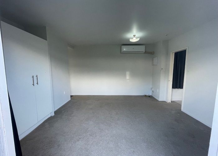  at 43 Hallberry Road, Mangere East, Auckland