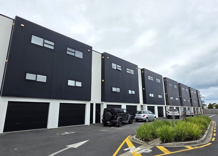  at 23/22 Ashley Place, Papamoa Beach, Tauranga, Bay Of Plenty